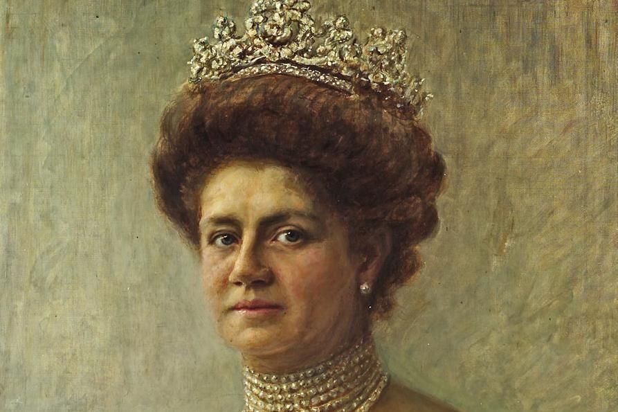 Image: Staatliche Schlösser und Gärten Baden-Württemberg, Arnim Weischer Portrait of Queen Charlotte von Württemberg, circa 1910
